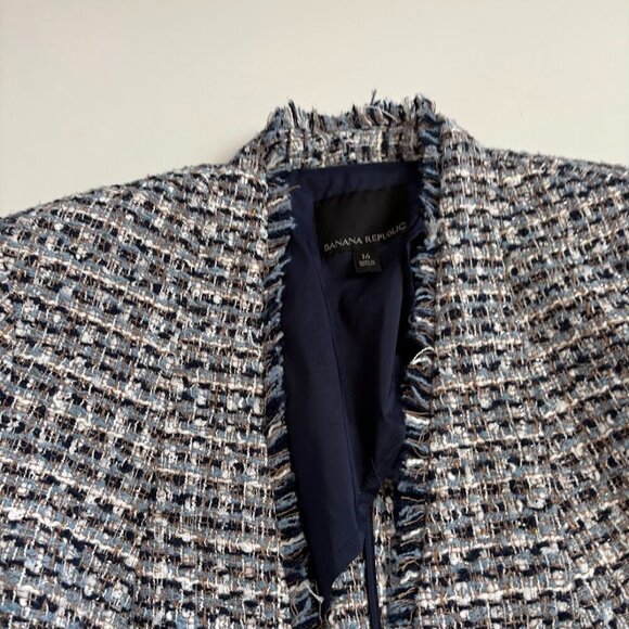 BR Blue and White Tweed Blazer - Picture 6 of 14